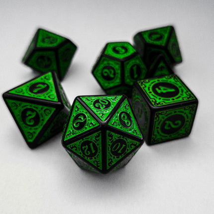 Green Quest Dice Set