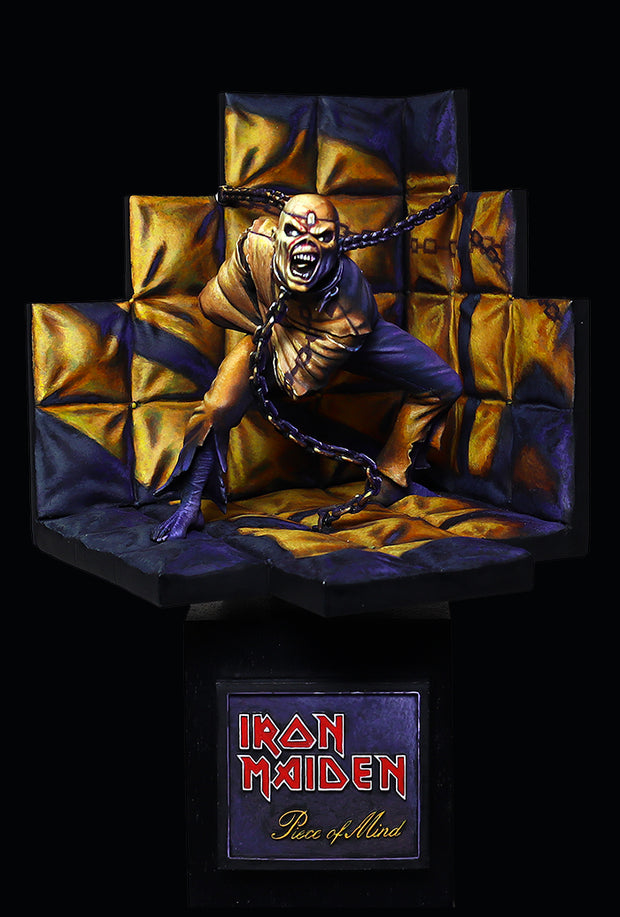 <h4>Figures and Busts Available</h4>